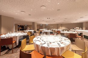 Holiday Inn Lisbon by IHG