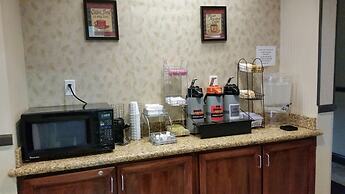 Days Inn & Suites by Wyndham Vancouver