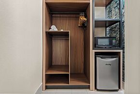 Best Western Seaway Inn