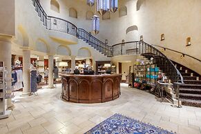 Omni Scottsdale Resort & Spa at Montelucia