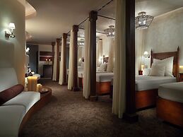 Omni Scottsdale Resort & Spa at Montelucia