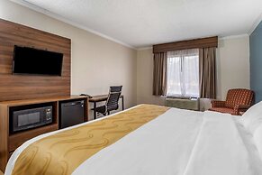 Quality Inn & Suites Ft. Jackson Maingate