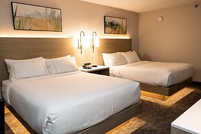 DoubleTree by Hilton Austin, MN
