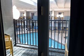 DoubleTree by Hilton Austin, MN