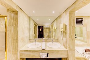 Cinnamon Lakeside Colombo