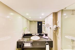 Cinnamon Lakeside Colombo