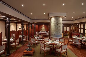 Cinnamon Lakeside Colombo