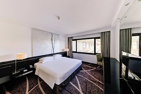 Cinnamon Lakeside Colombo