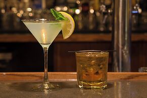 Holiday Inn South Kingstown (Newport Area) by IHG