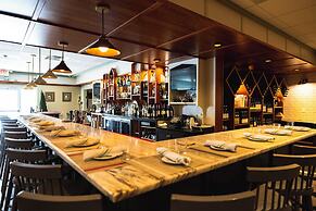 Holiday Inn South Kingstown (Newport Area) by IHG