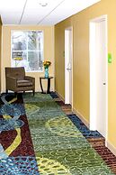 Holiday Inn South Kingstown (Newport Area) by IHG