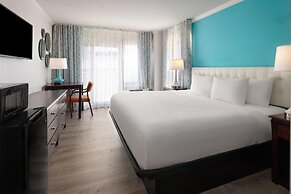 Howard Johnson Plaza Hotel by Wyndham Ocean City Oceanfront