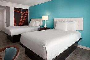 Howard Johnson Plaza Hotel by Wyndham Ocean City Oceanfront