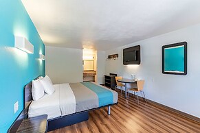 Motel 6 Georgetown, TX