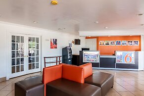 Motel 6 Georgetown, TX