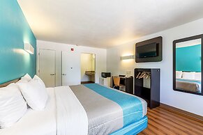 Motel 6 Georgetown, TX