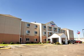 AmericInn by Wyndham Topeka
