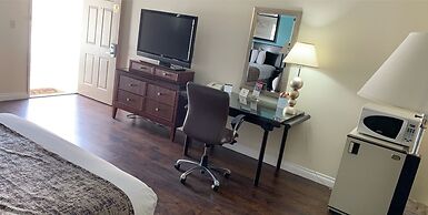 Howard Johnson by Wyndham Buena Park