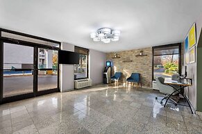 Days Inn by Wyndham Raleigh Midtown