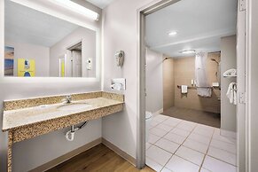 Days Inn by Wyndham Raleigh Midtown