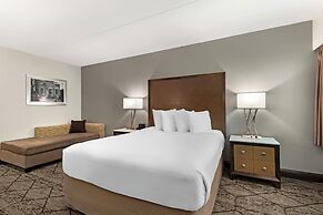 Best Western Plus Longbranch Hotel & Convention Center