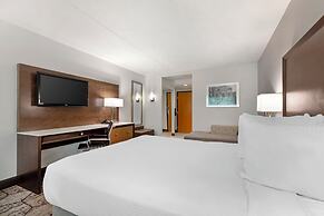 Best Western Plus Longbranch Hotel & Convention Center