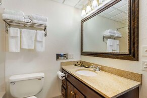 Best Western Plus Longbranch Hotel & Convention Center
