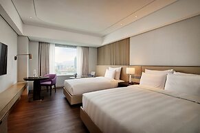 Lotte Hotel World