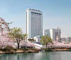 Lotte Hotel World