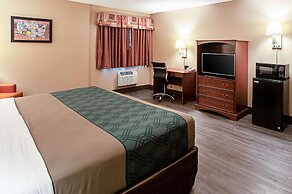 Econo Lodge on the Bay