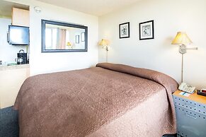 Castle at Waikīkī Grand