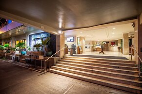 Castle at Waikīkī Grand