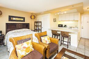 Castle at Waikīkī Grand