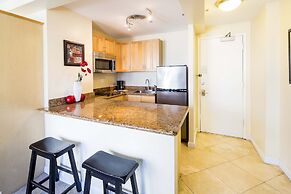 Castle at Waikīkī Grand