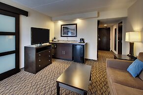 Holiday Inn Express Baltimore-BWI Airport West by IHG