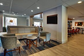 Holiday Inn Express Baltimore-BWI Airport West by IHG