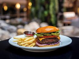 Crowne Plaza Suffern - Mahwah by IHG