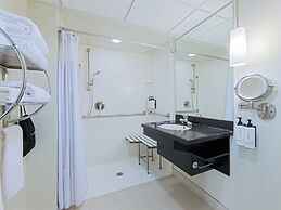 Crowne Plaza Suffern - Mahwah by IHG