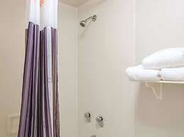 La Quinta Inn by Wyndham New Orleans West Bank / Gretna