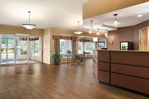 Days Inn & Suites by Wyndham Moncton