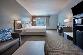 Days Inn & Suites by Wyndham Moncton