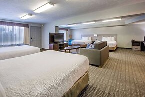 Days Inn & Suites by Wyndham Moncton