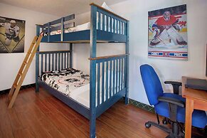 Days Inn & Suites by Wyndham Moncton