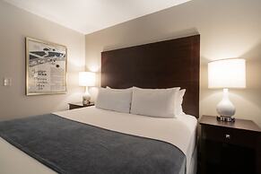 Oxford Suites Portland - Jantzen Beach