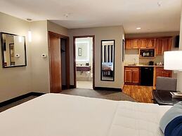 Best Western Plus Dubuque Hotel & Conference Center