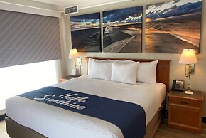 Days Inn & Suites by Wyndham Arlington Heights