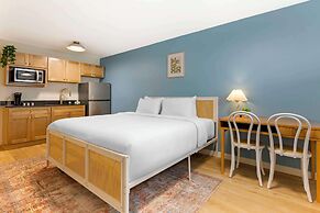 The Kennedy Tucson, SureStay Collection by Best Western