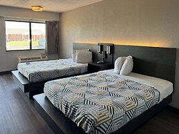Motel 6 Cedar Rapids, IA