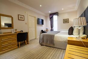 Waterton Park Hotel