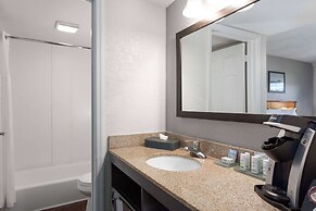 La Quinta Inn by Wyndham Cocoa Beach-Port Canaveral